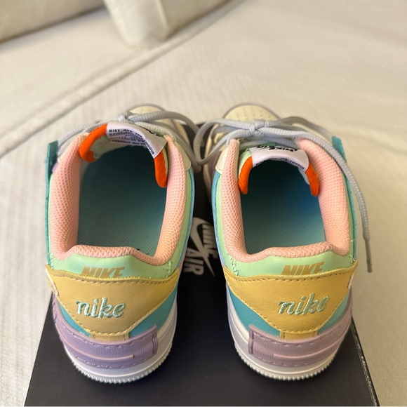 Airforce 1 Shadows Pale Ivory - Picture 3 of 7